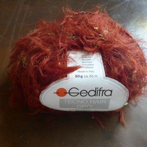 1 Ball Gedifra Tecno Hair Oro Yarn Color Dark Red Gold Combo